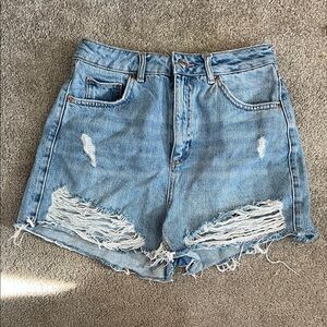 Topshop Moto Distressed Mom Shorts - 10